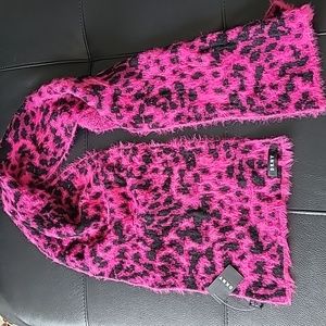 Nwt DKNY soft plush scarf hot pink!